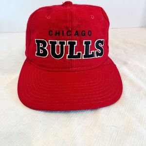 90s Y2K Chicago Bulls Red Starer Snap Back Cap